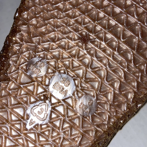 Nature Breeze Asya gold glitter size 9 NIB - Picture 8 of 11